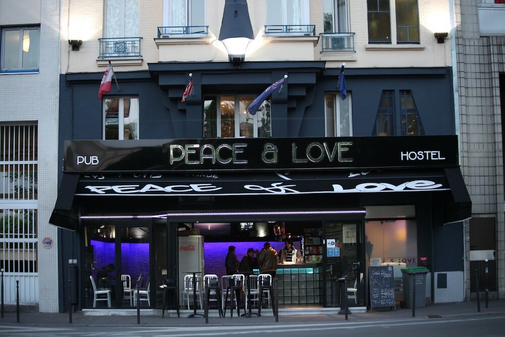 Фото Peace and Love Hostel - Hostel Paris