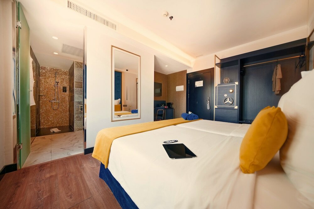 Фото Design Plus Bex Hotel