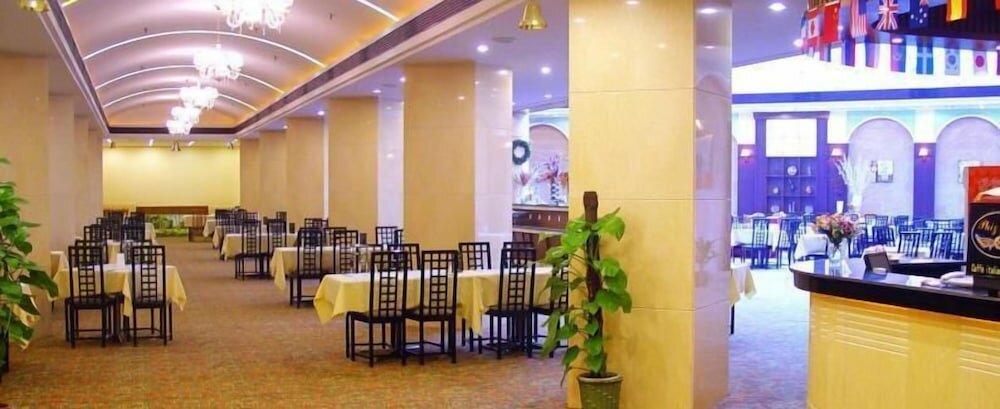 Фото Xi'an Hotel