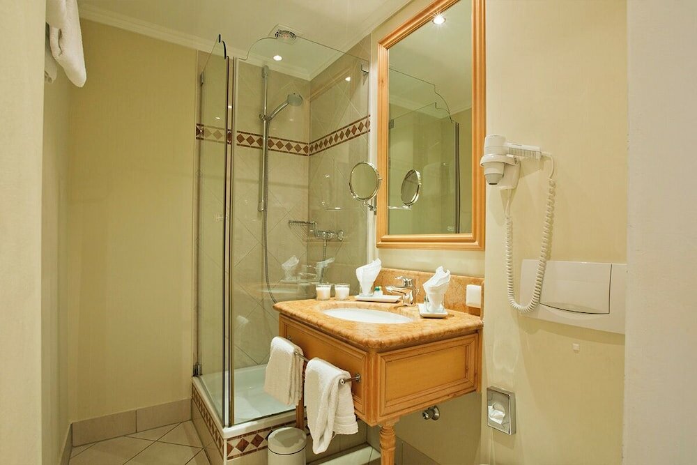 Фото Central-Hotel Kaiserhof