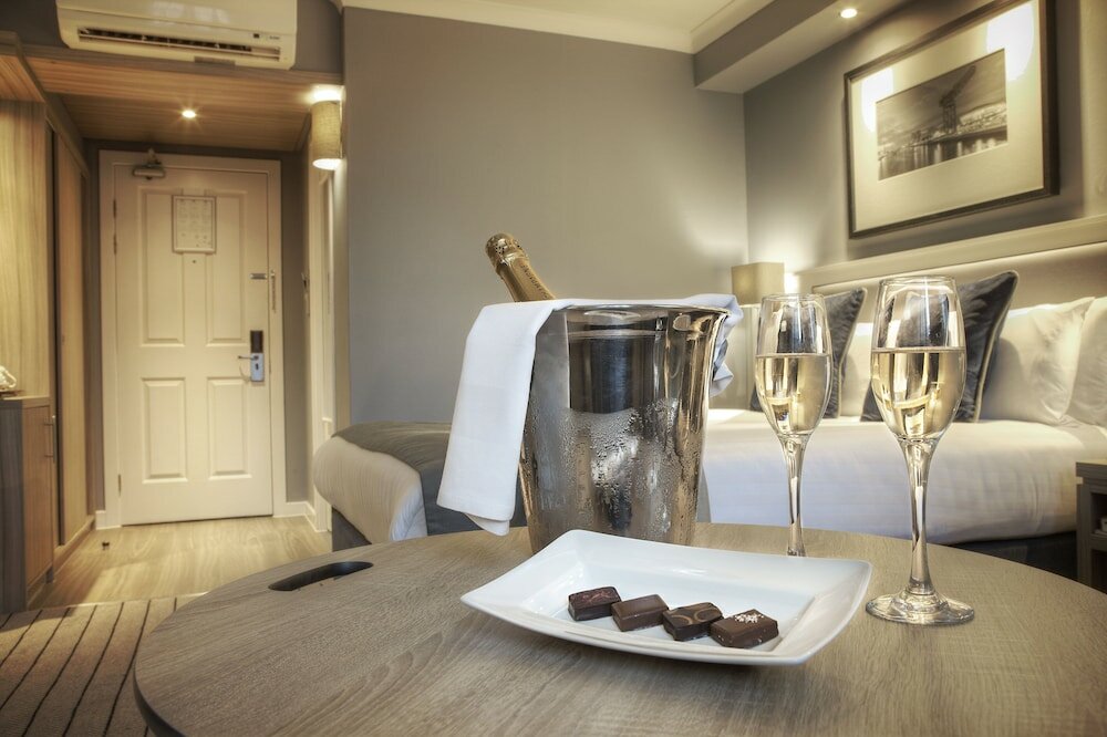 Фото Holiday Inn Glasgow City Centre Theatreland, an Ihg Hotel