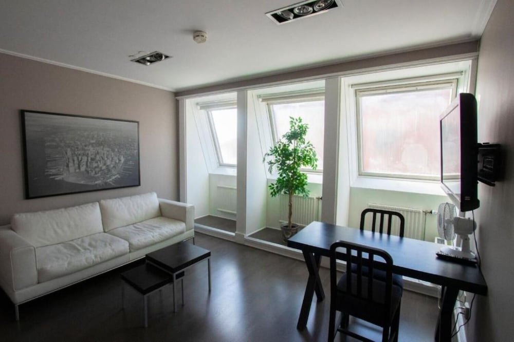 Фото Dialog Hotel Villan