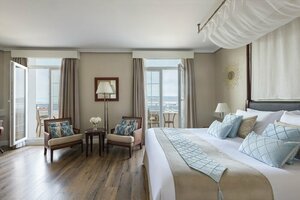 Гостиница The Rock Hotel