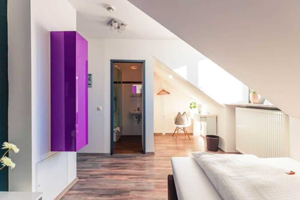 Фото Hotel Arooma