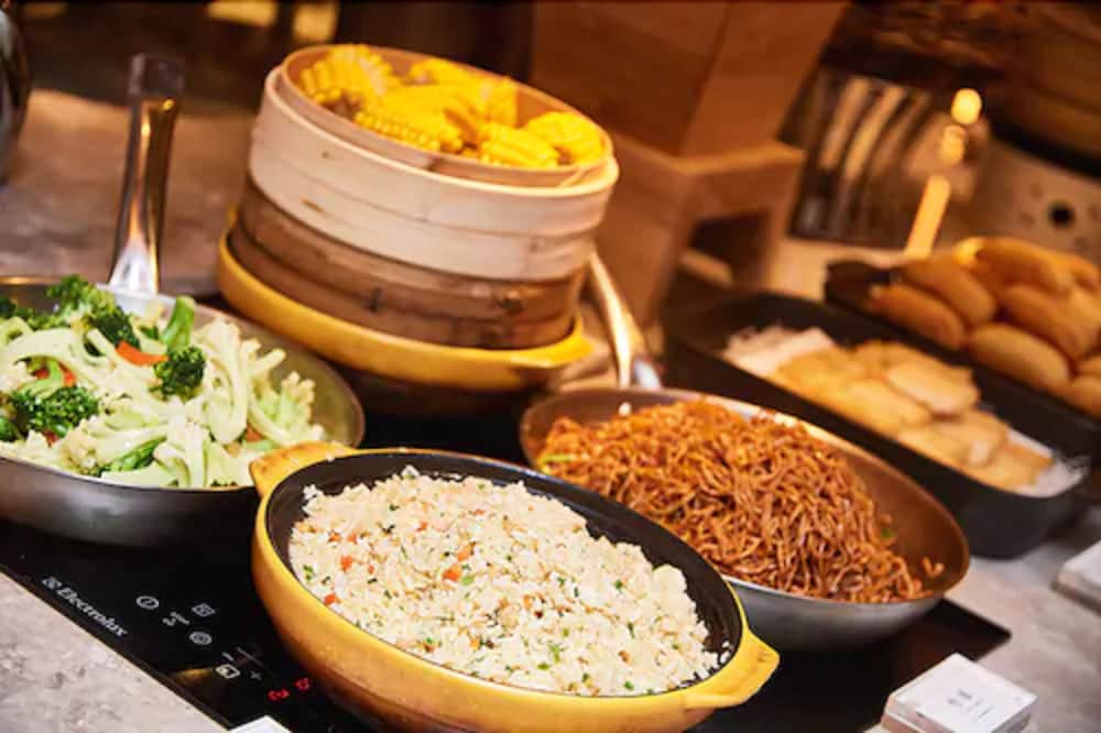 Фото Jinjiang Metropolo Hotel Classiq Shanghai Qingnian