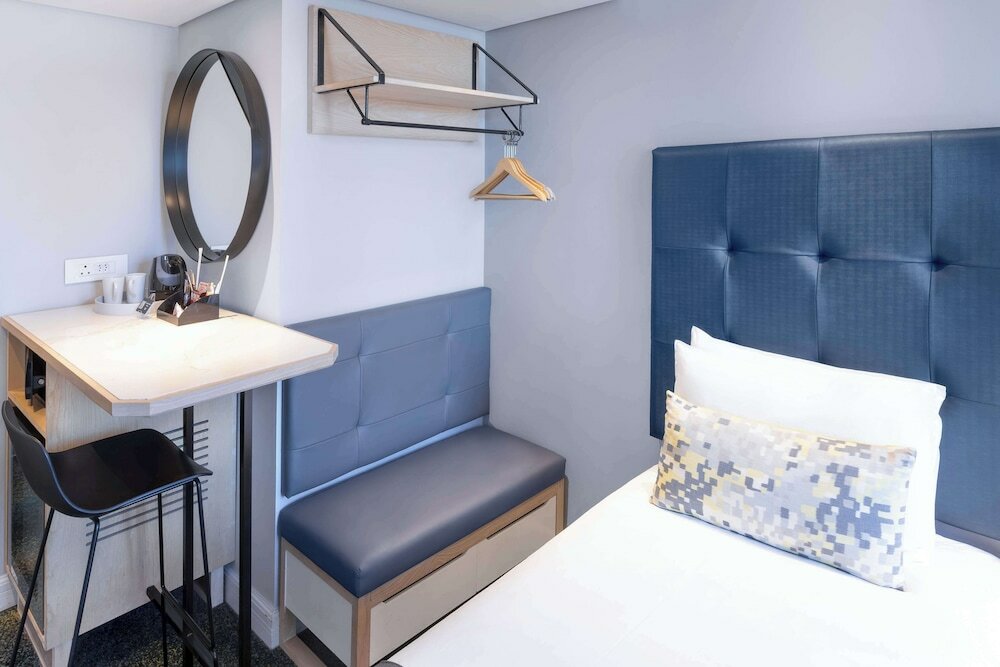 Фото StayEasy Cape Town City Bowl