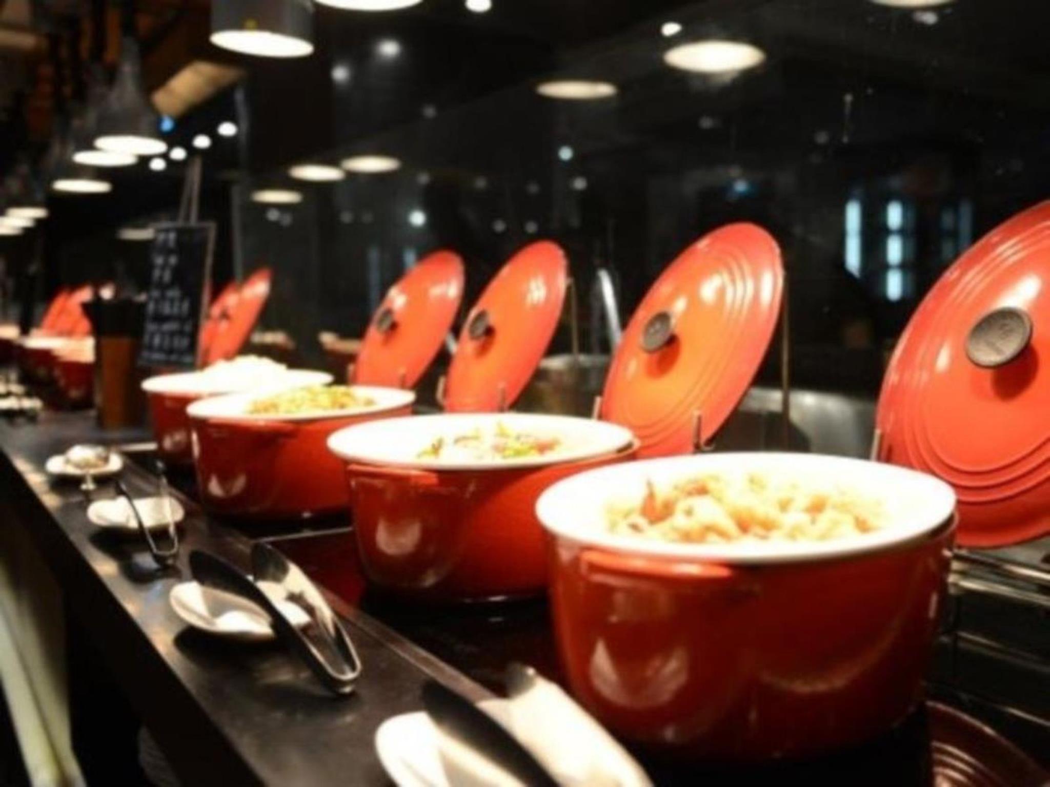 Фото Himalayas Qingdao Hotel