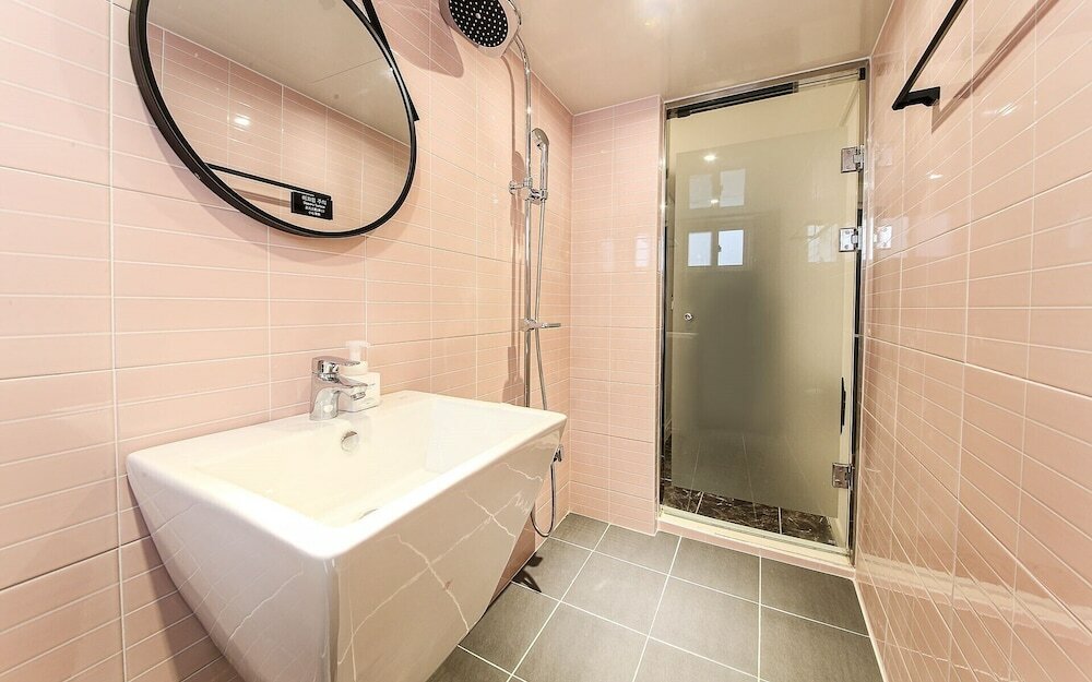 Фото Busan Seomyeon Business Hotel J7