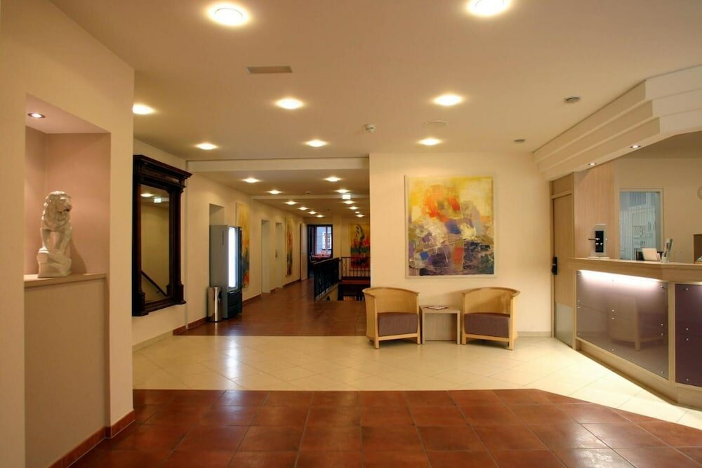 Фото Central Hotel Löwen