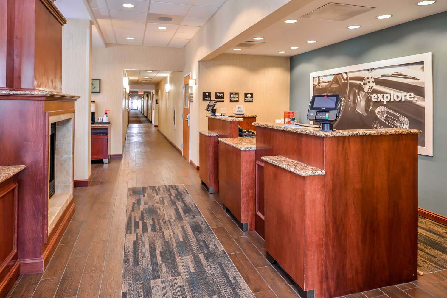 Фото Hampton Inn York