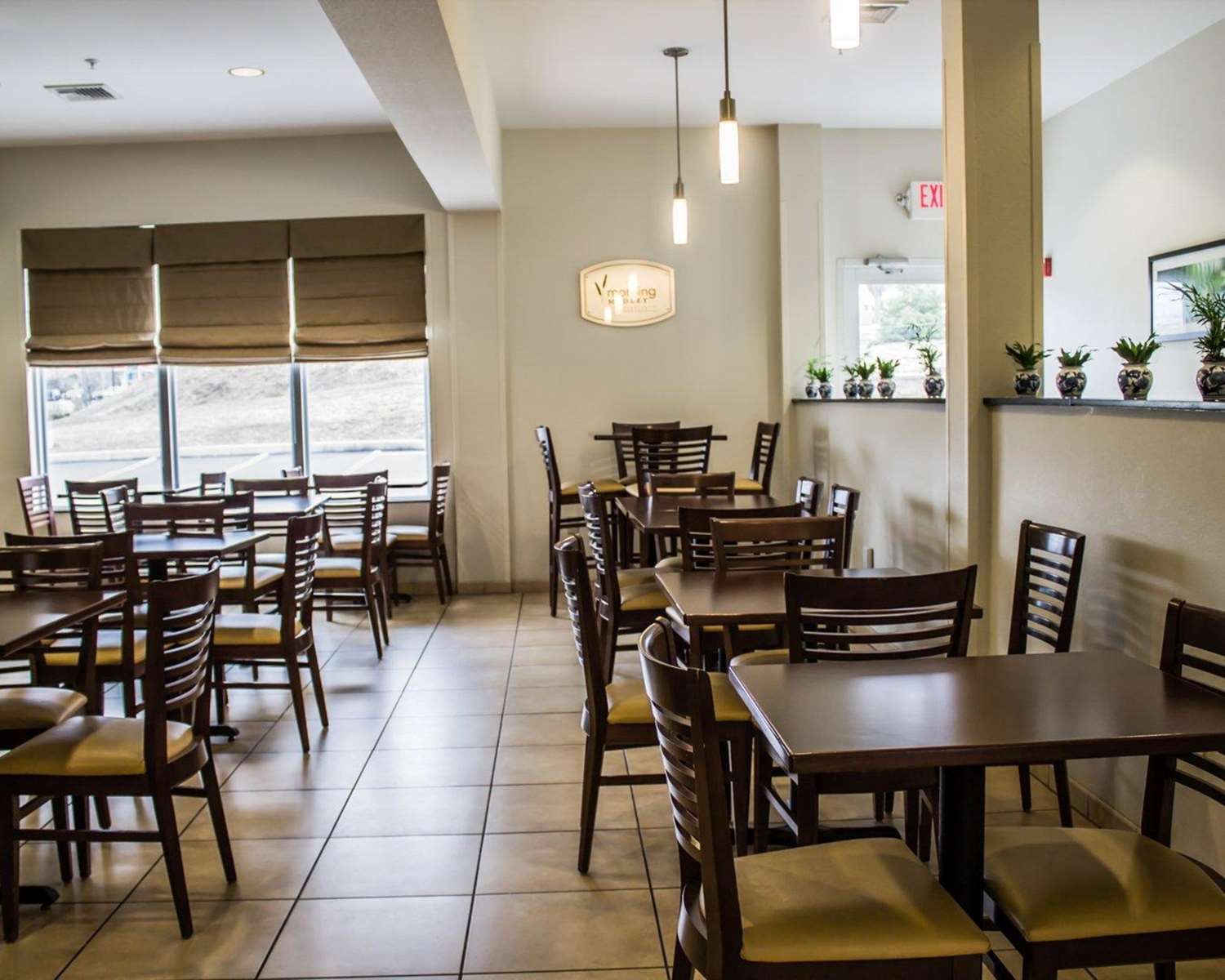 Фото Sleep Inn & Suites