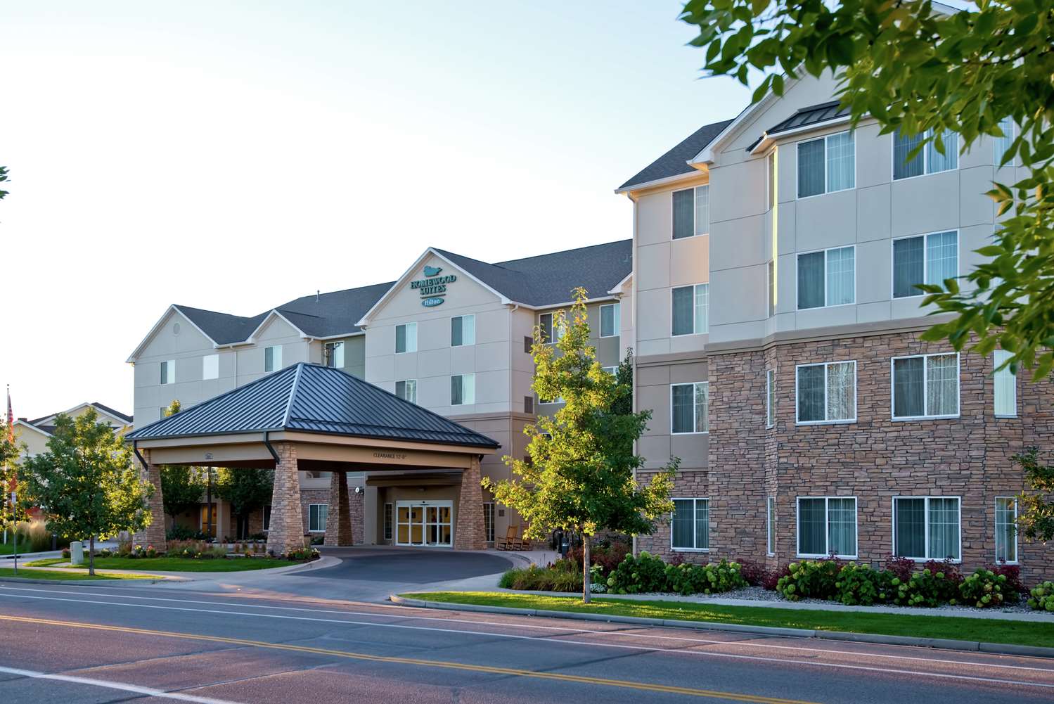 Фото Homewood Suites by Hilton Fort Collins
