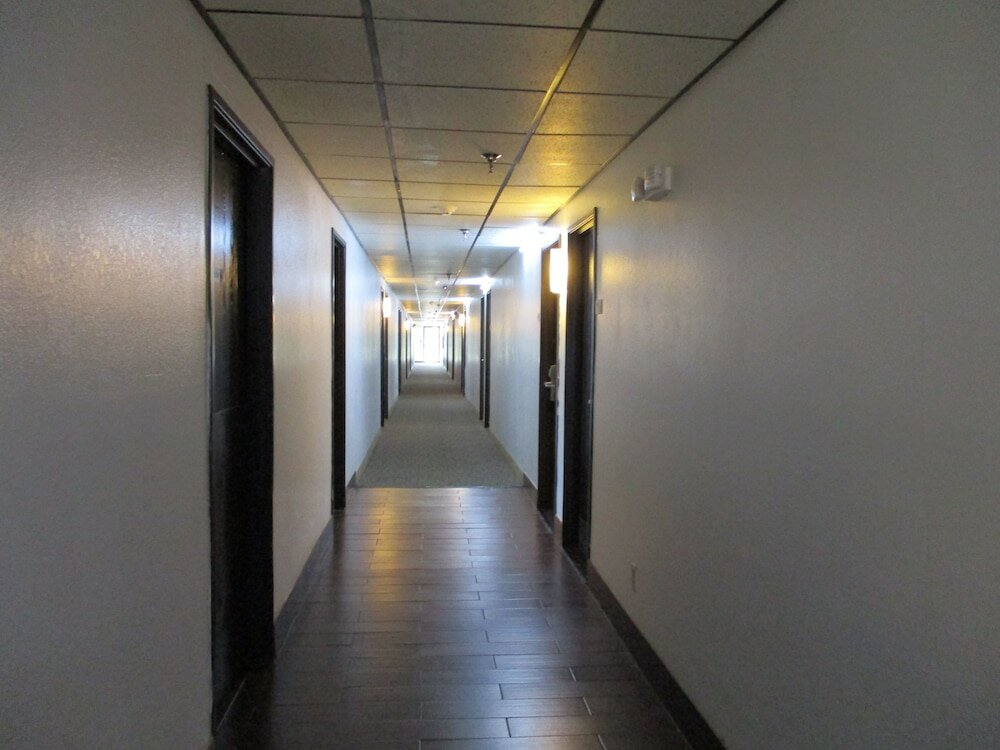 Фото Super 8 by Wyndham Franklin