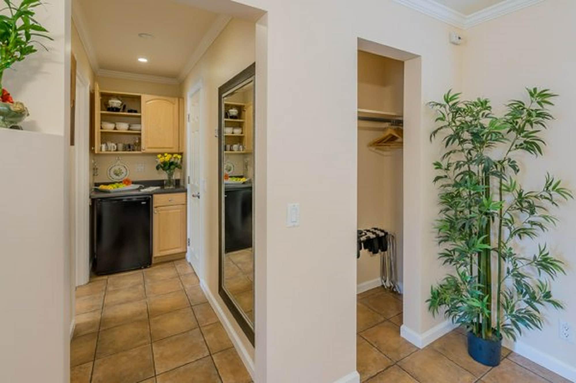 Фото Beach House Inn