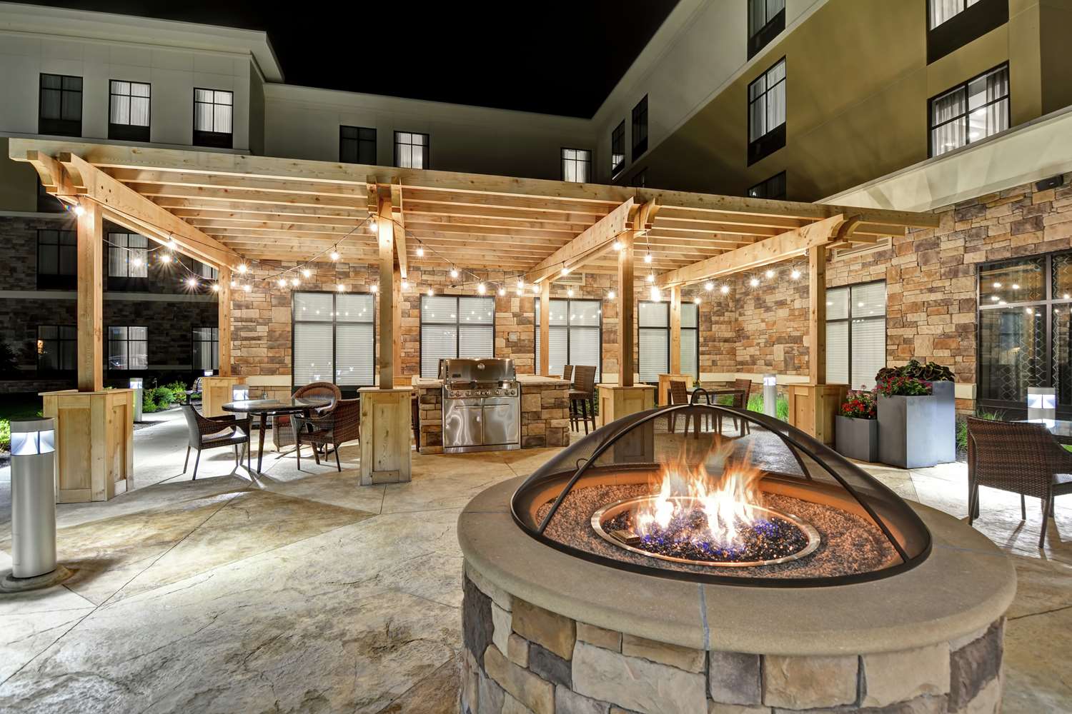 Фото Homewood Suites by Hilton Poughkeepsie