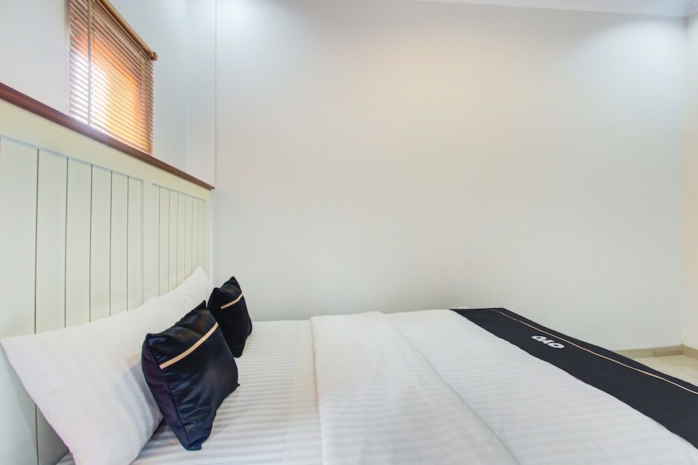 Фото Super Oyo Collection O 3280 Cendhani Raras