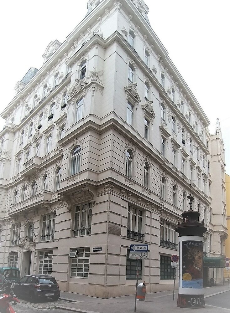 Фото отеля 4