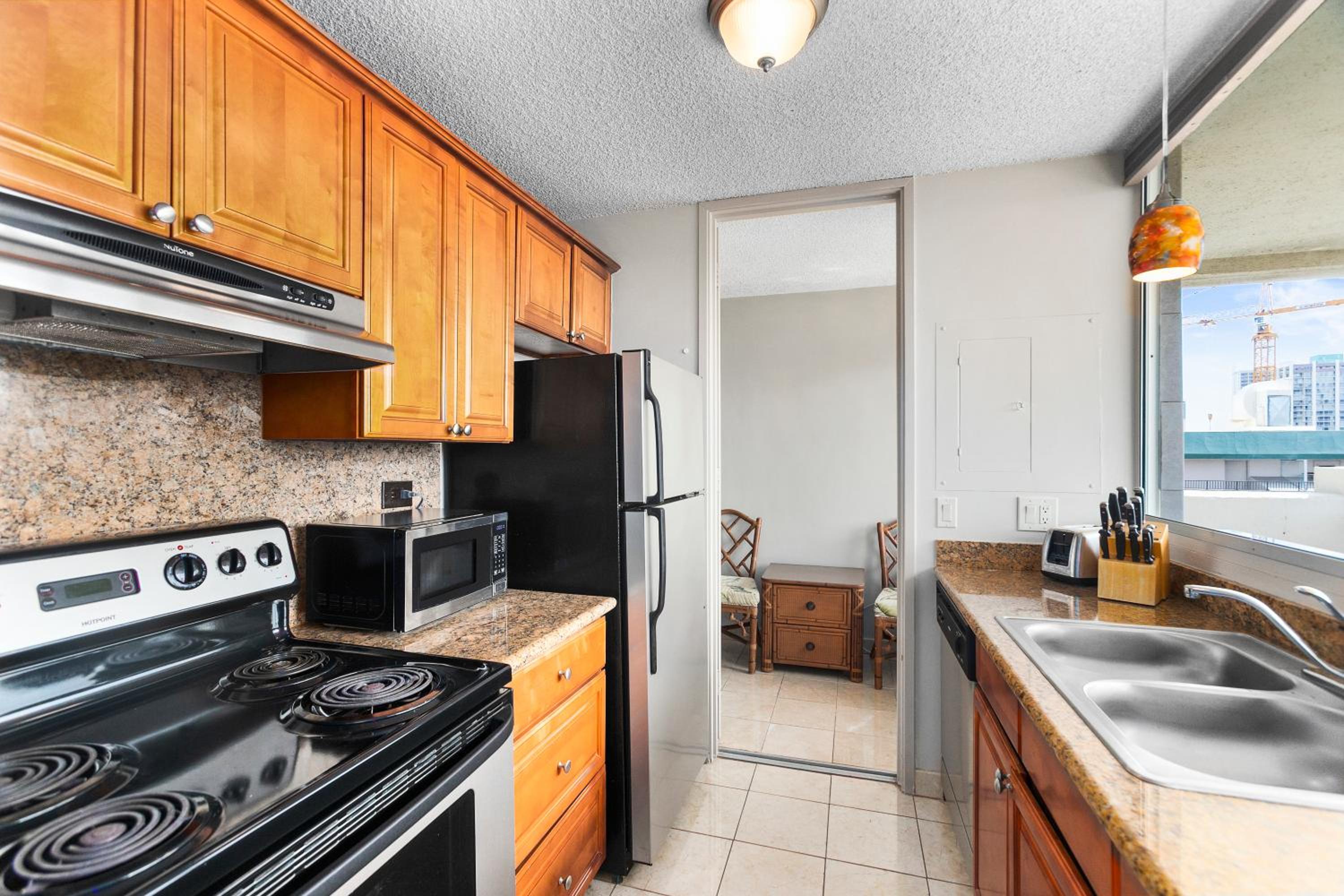 Фото Waikiki Beach Condominiums