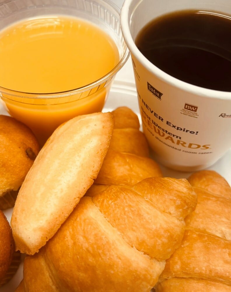 Фото Best Western Plus Lacey Inn & Suites