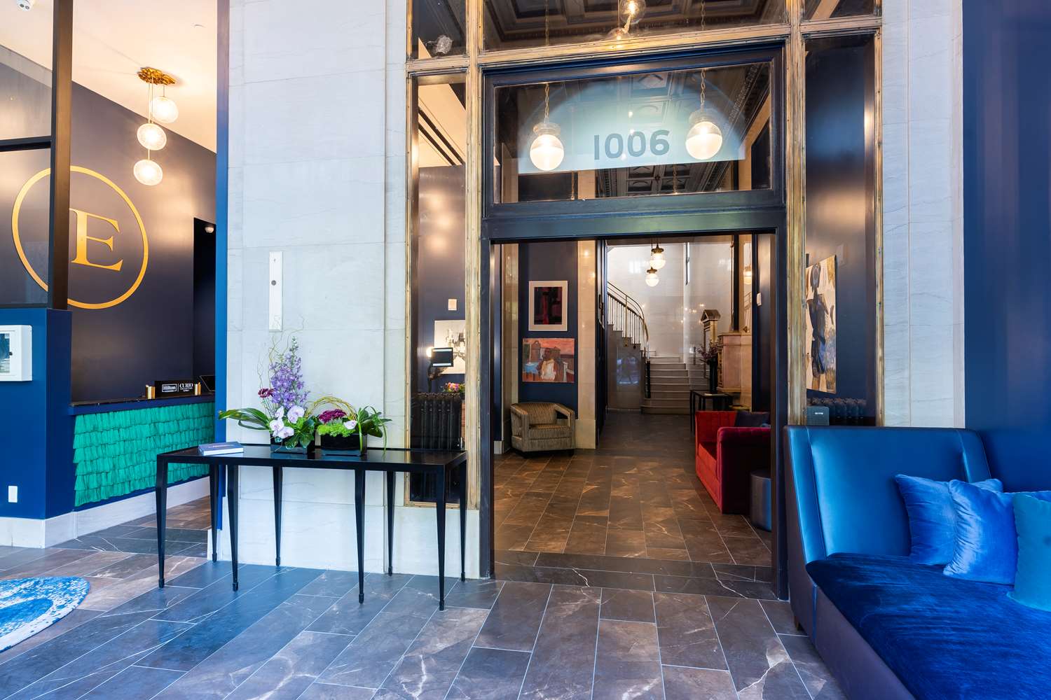 Фото отеля 2