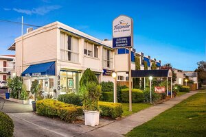 отель Alexander Motor Inn