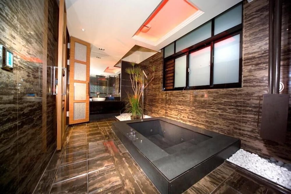 Фото Yenjim Motel