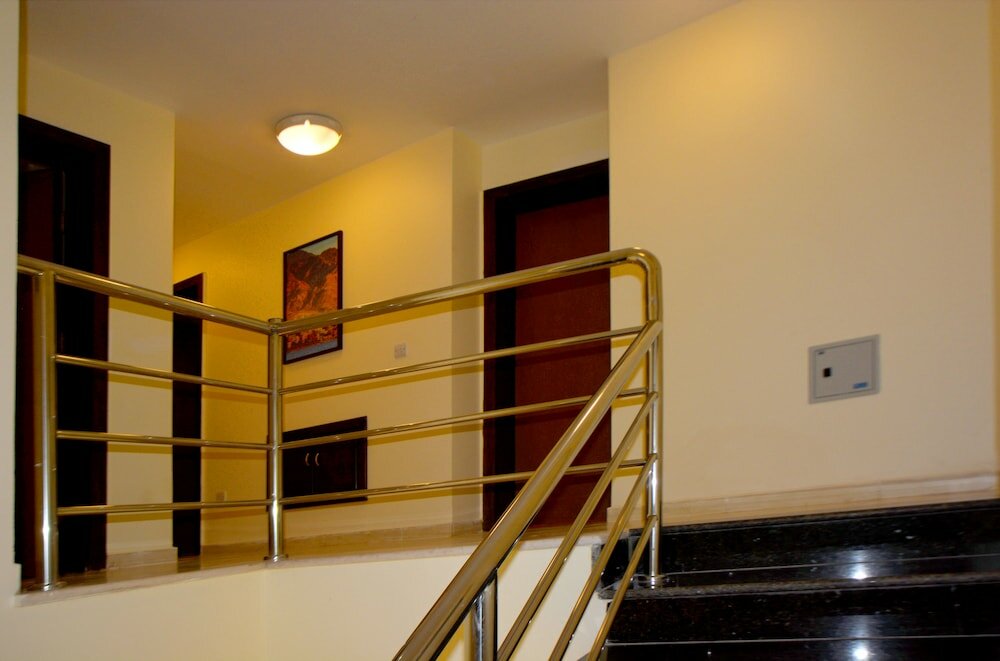 Фото Public Security Hotel & Chalets