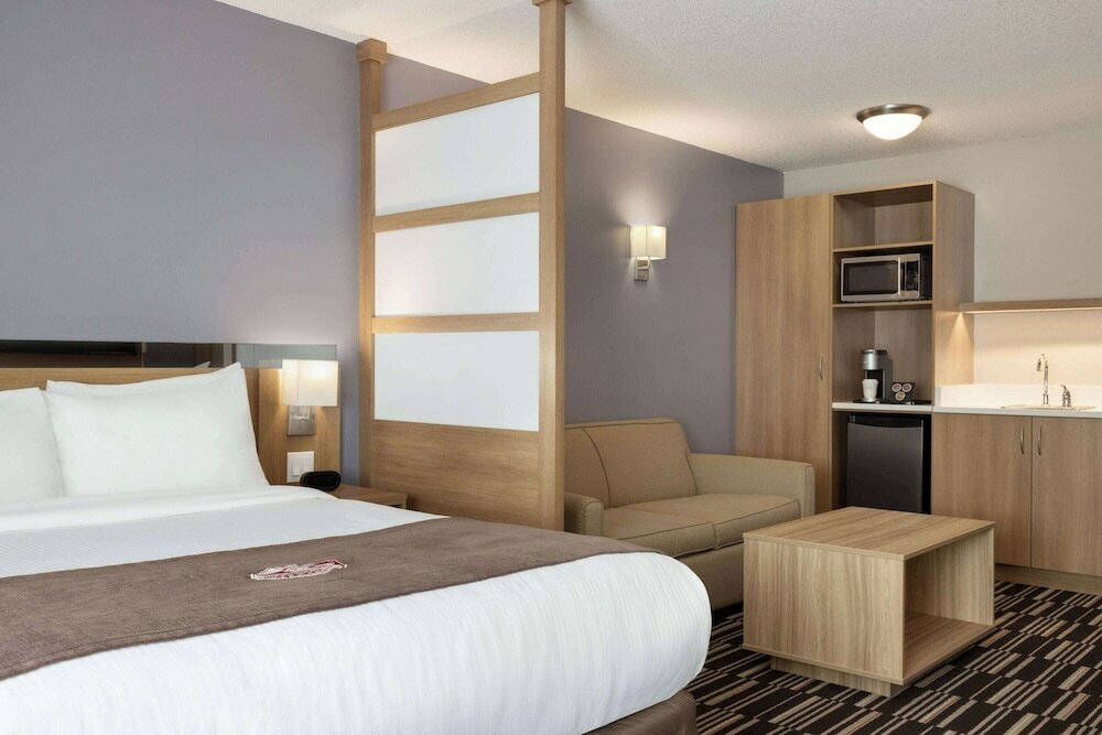 Фото Microtel Inn & Suites by Wyndham Val-d Or
