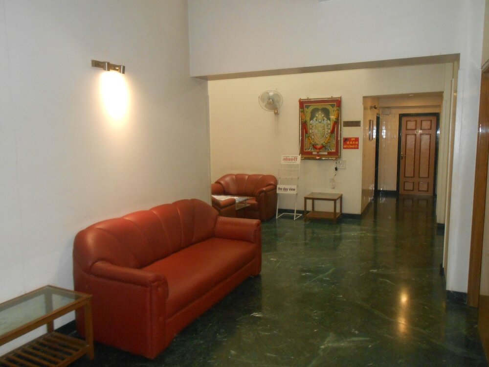 Фото Отель Pooja International