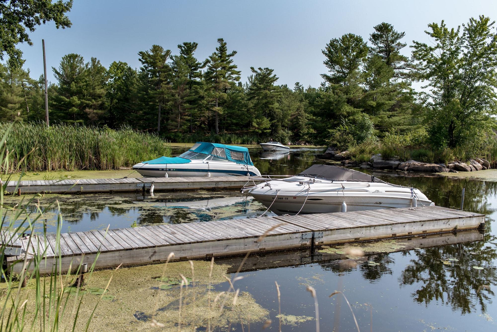 Фото Capt. 's Inn & Suites