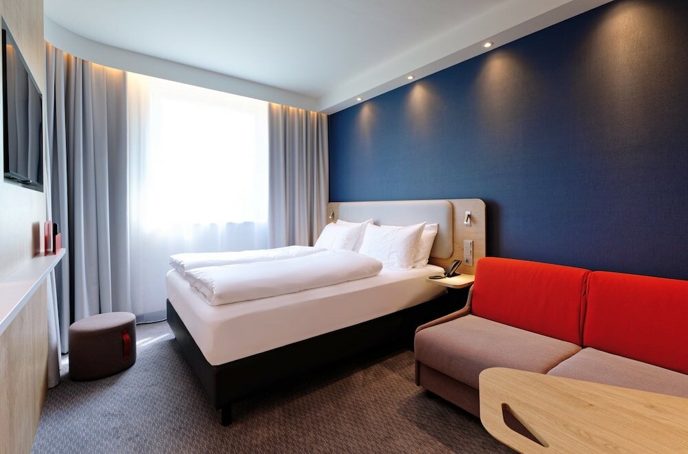 Фото Holiday Inn Express Lustenau, an Ihg Hotel