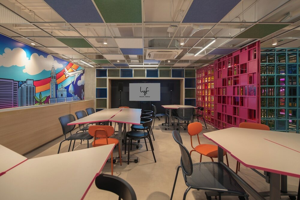 Фото lyf Malate Manila