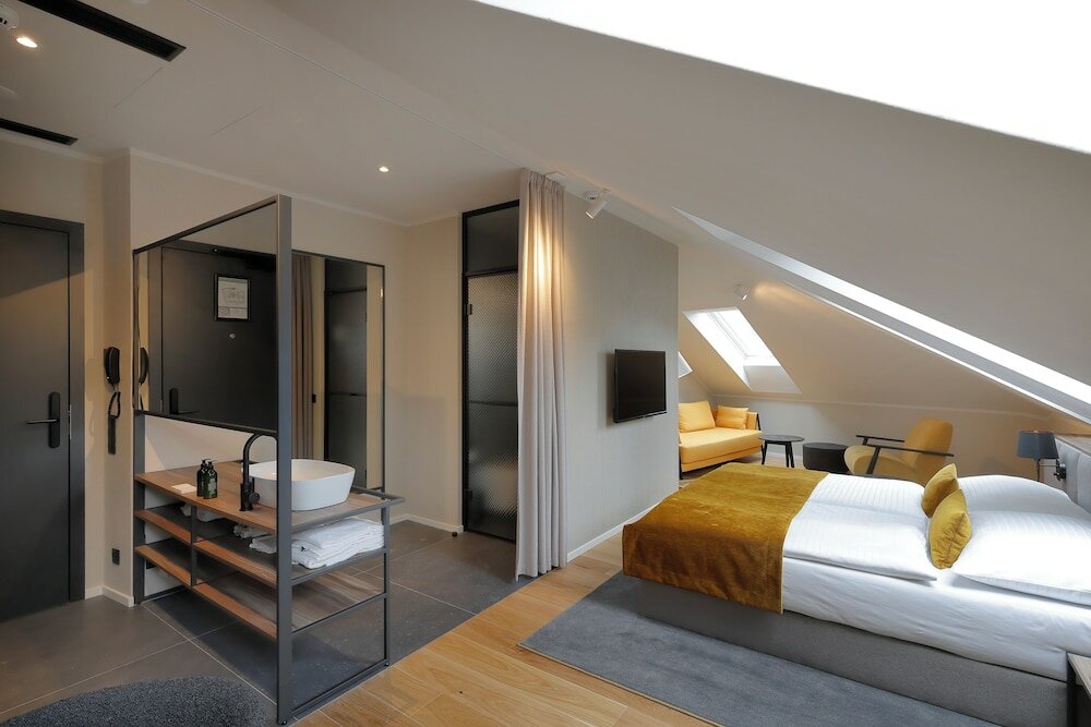 Фото Hotel Prokop Square