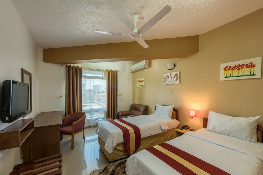 Фото Hotel Raha Tower