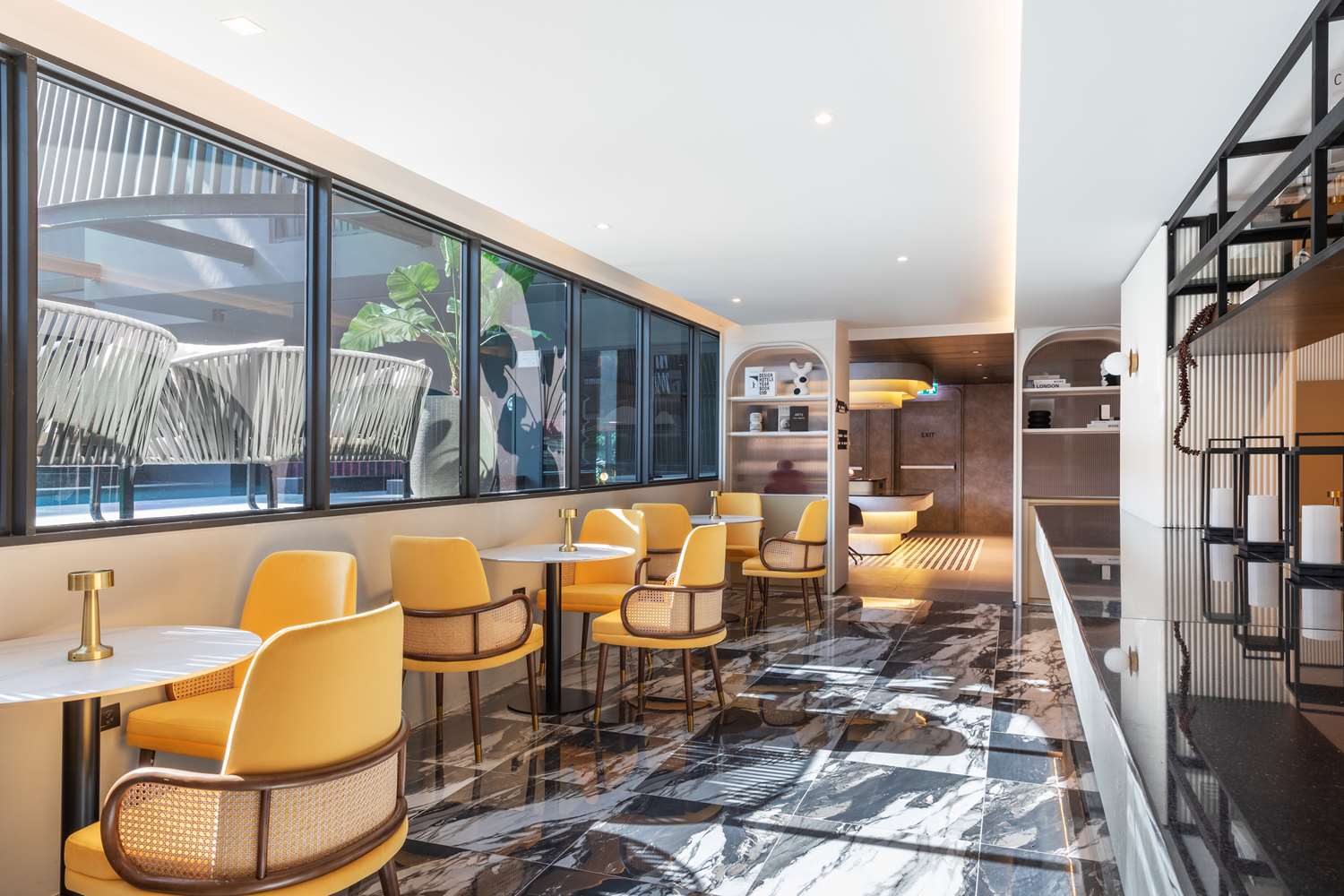 Фото Best Western Ratchada Hotel