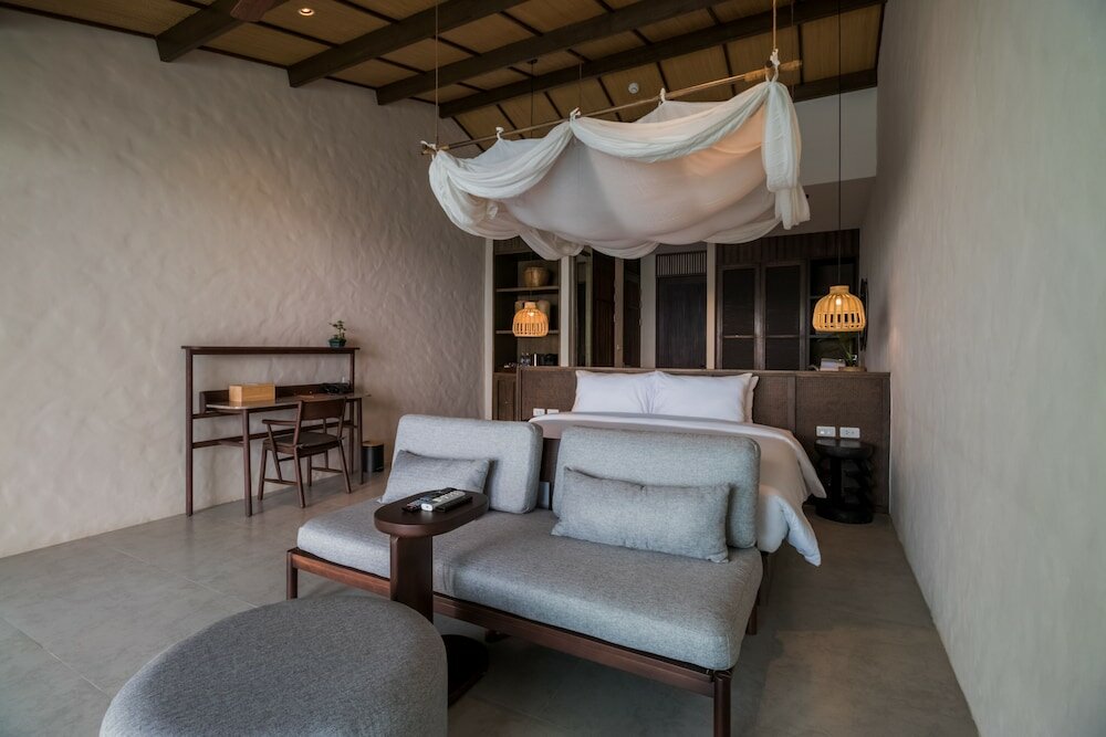 Фото The Flow Samui Beach Resort