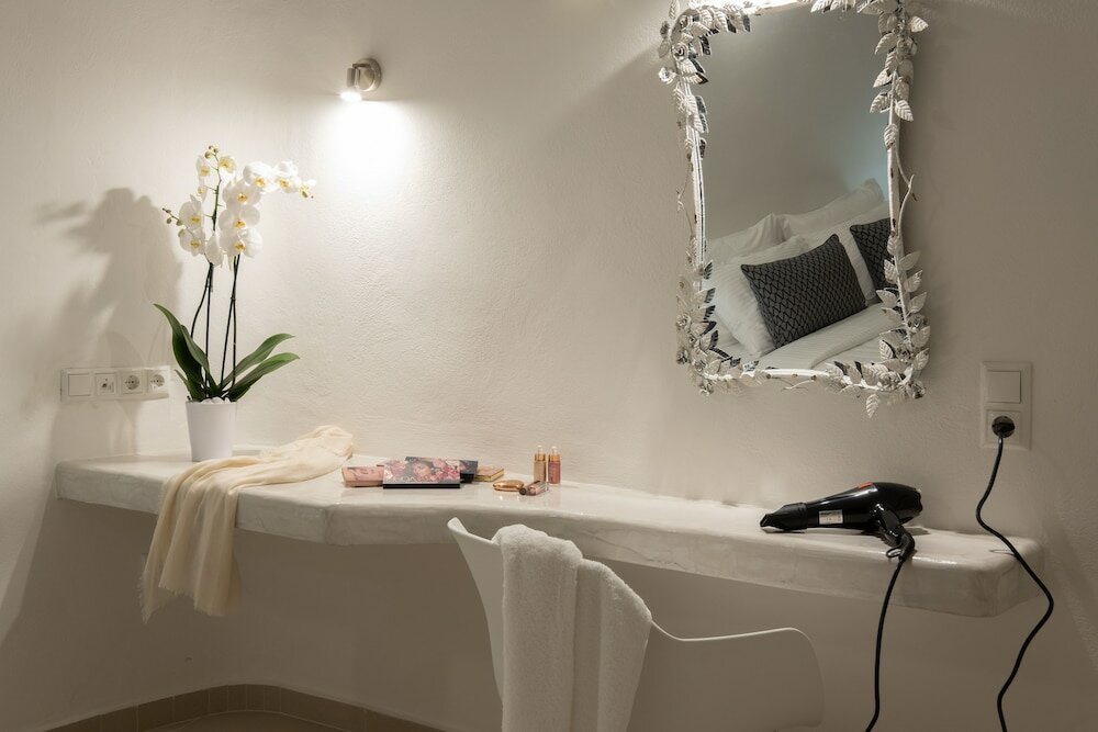 Фото Santoterra Antigua Suites