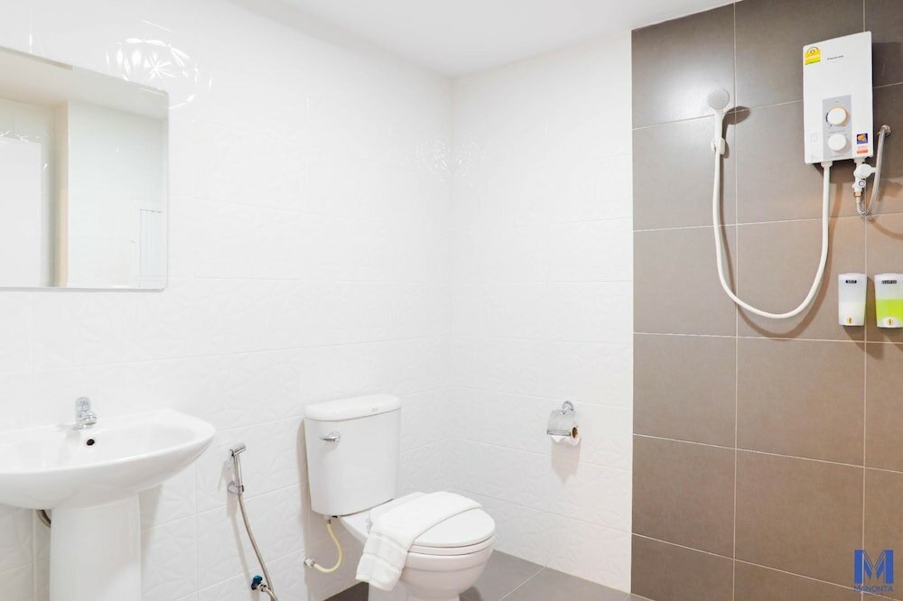 Фото Manonta Budget Hotel