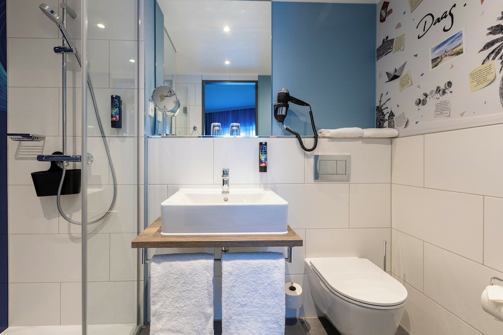 Фото Holiday Inn – the niu, Wave Karlsruhe City Park