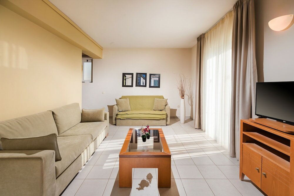 Фото Aeolian Village Beach Resort