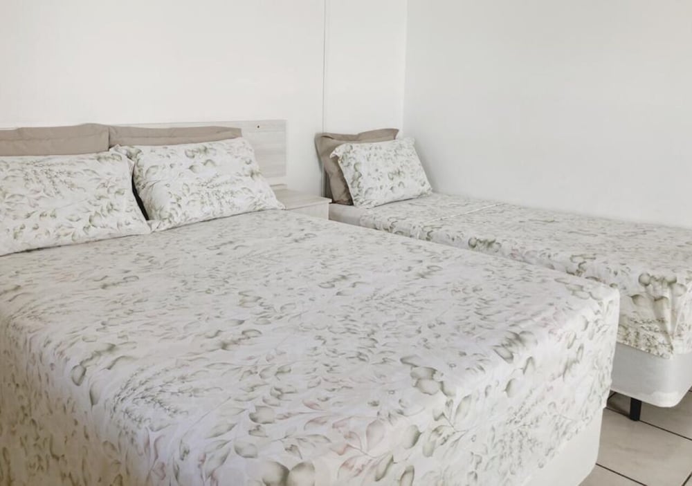 Фото Pousada Enseada dos Golfinhos