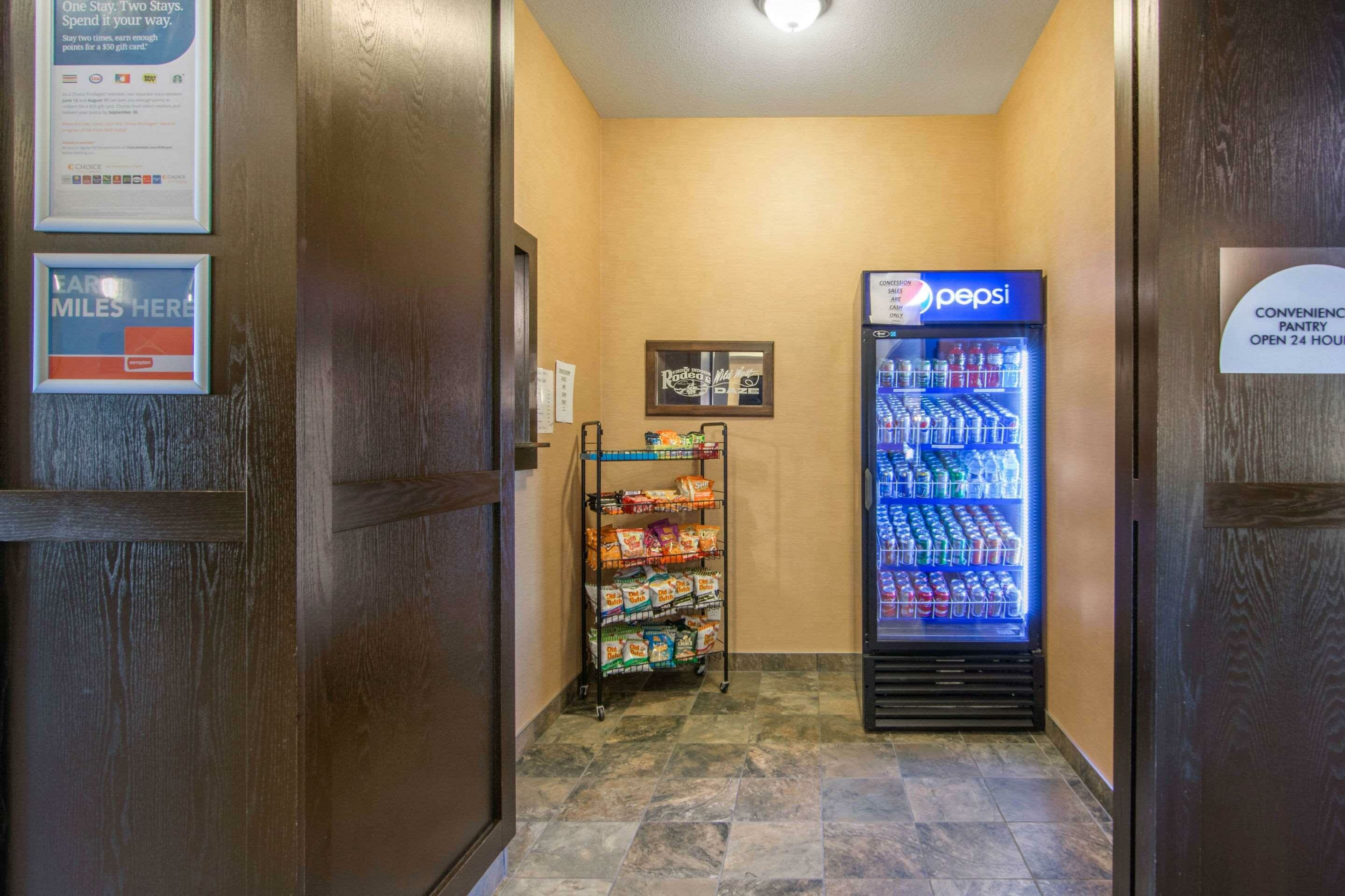 Фото Comfort Inn & Suites