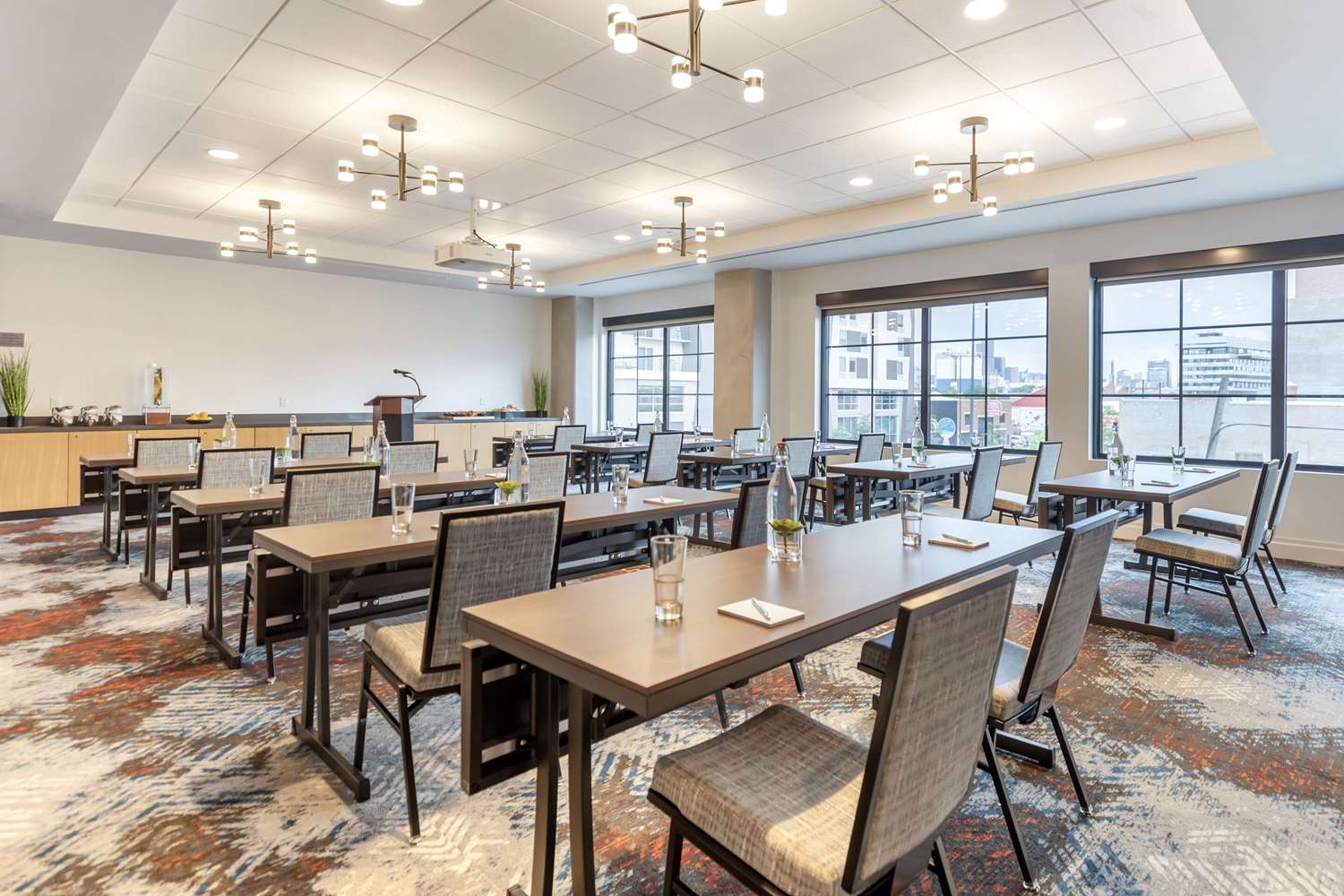 Фото Cambria Hotel Denver Downtown RiNo