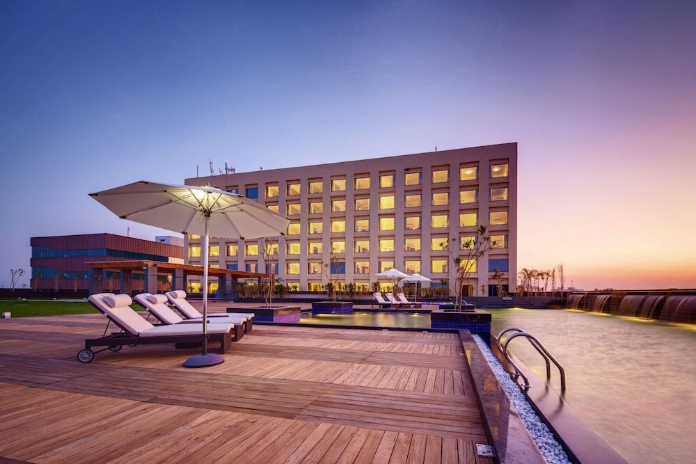 Фото Balaji Sarovar Premiere Solapur