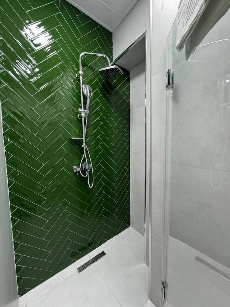 Фото Twelve Inn Hotel