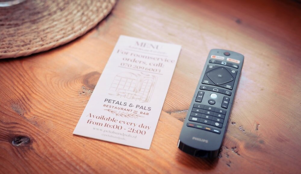 Фото Urban Hotel The Golden Stork