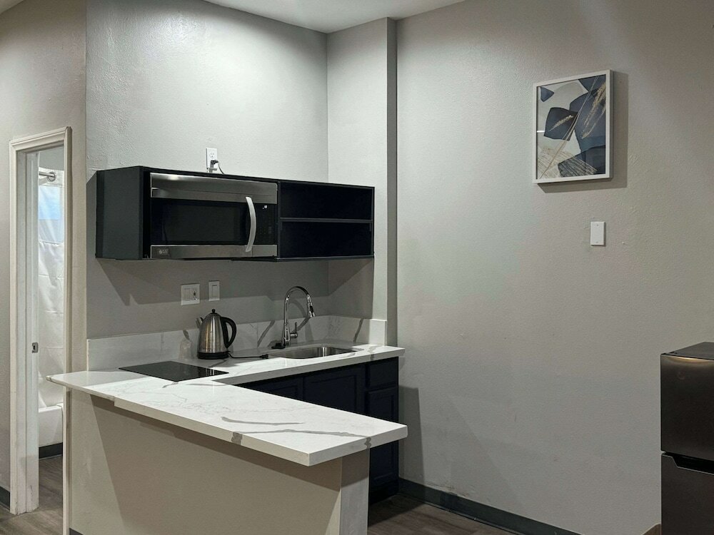 Фото El Cajon Inn & Suites