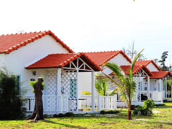 Фото The Sailing Bay Beach Resort