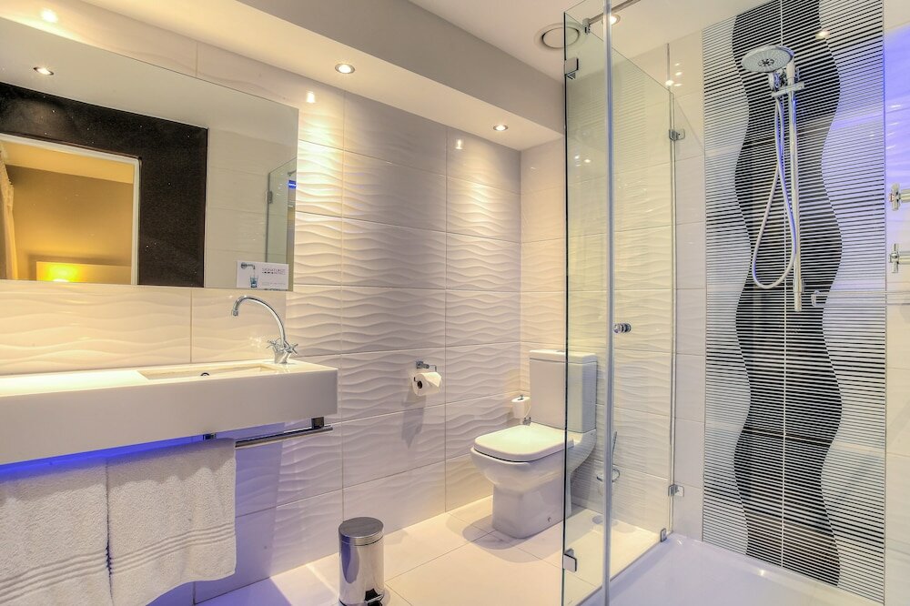 Фото Signature Lux Hotel, by Onomo