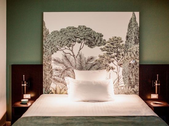 Фото  Mercure Rome Corso Trieste